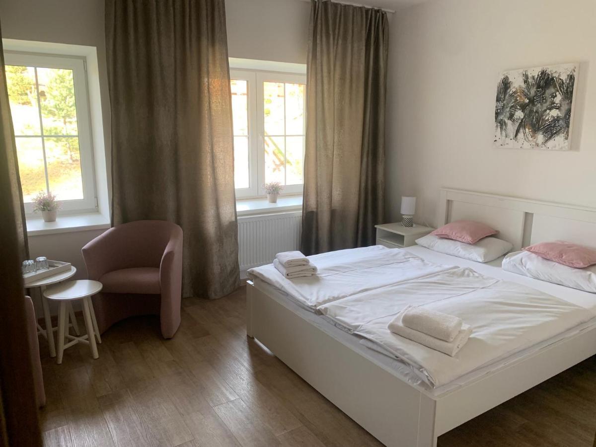 Wellness Penzion Marta Kuklik ภายนอก รูปภาพ